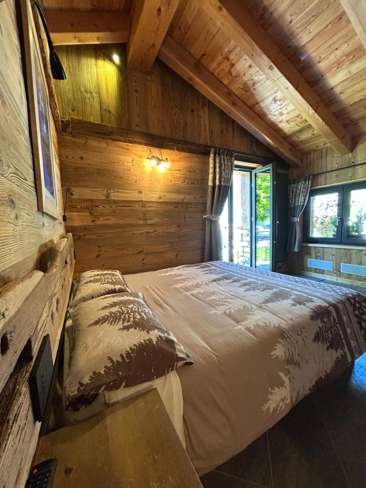 Hibou Chambres - Конье Экстерьер фото