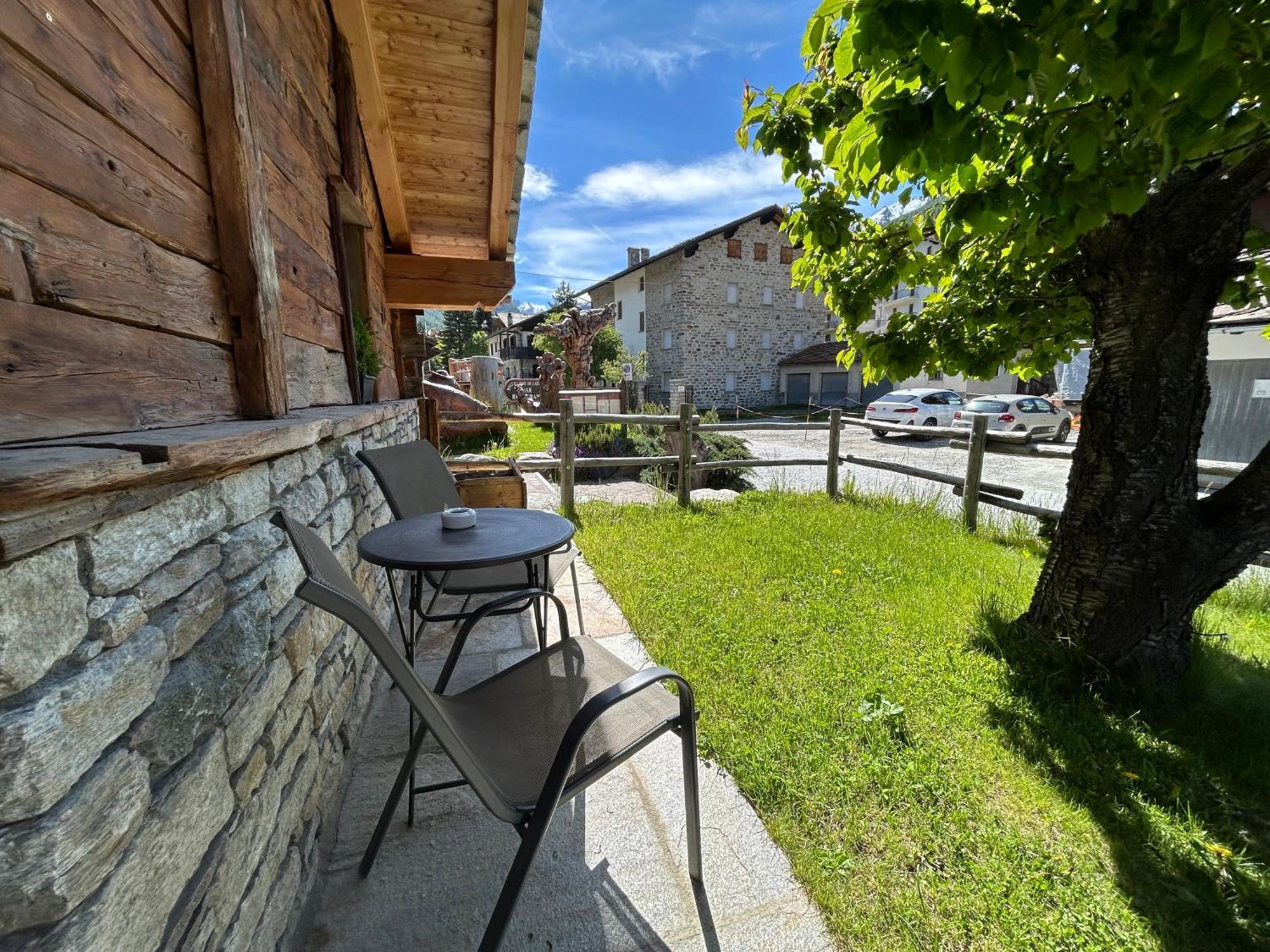 Hibou Chambres - Конье Экстерьер фото